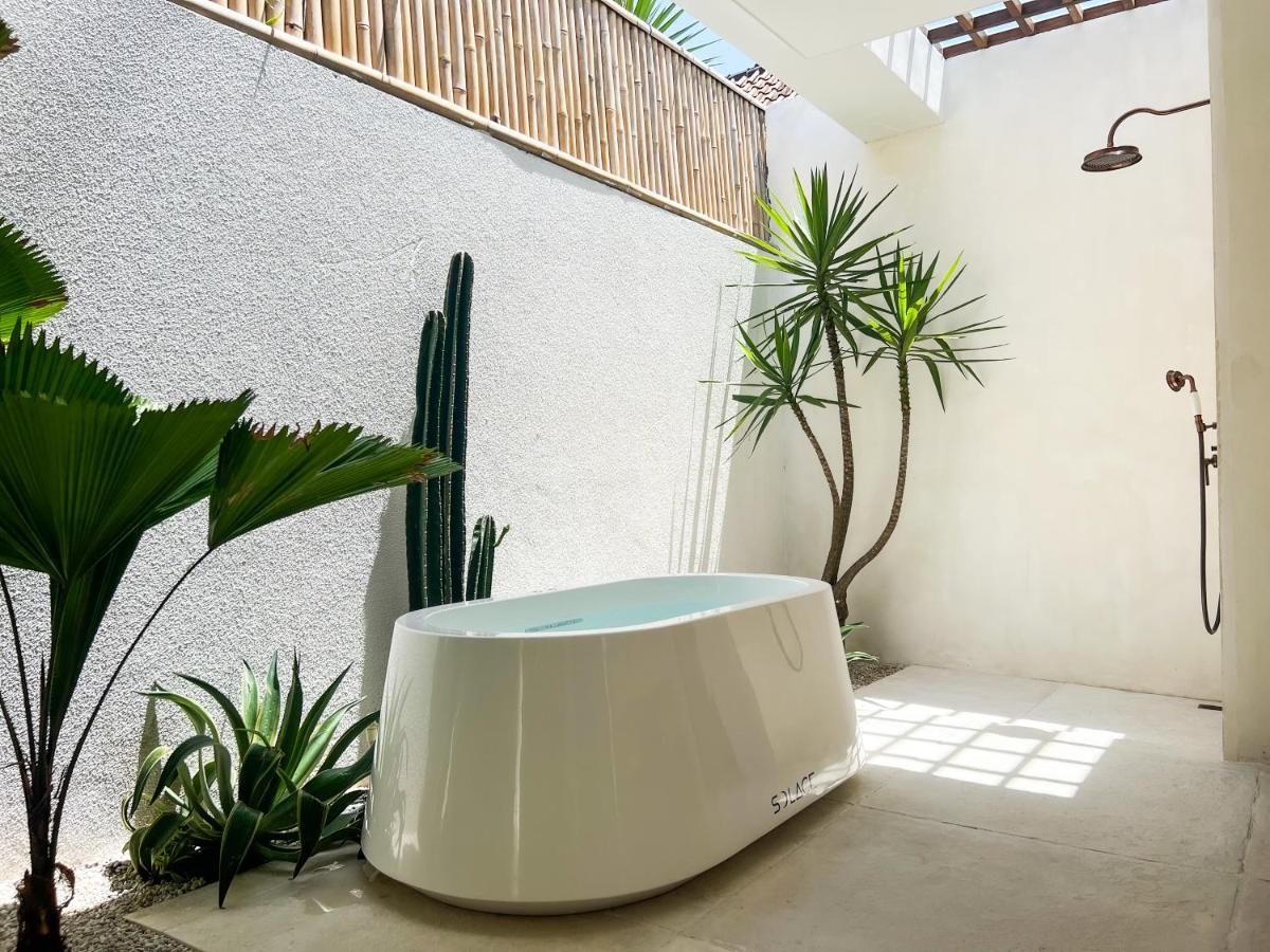Breathe Boutique Suites ウルワツ エクステリア 写真