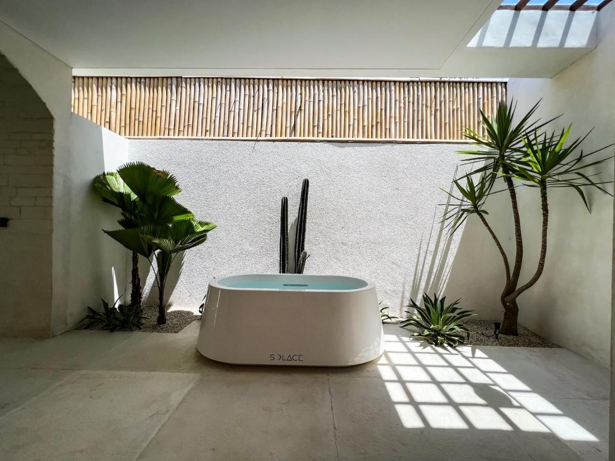 Breathe Boutique Suites ウルワツ エクステリア 写真
